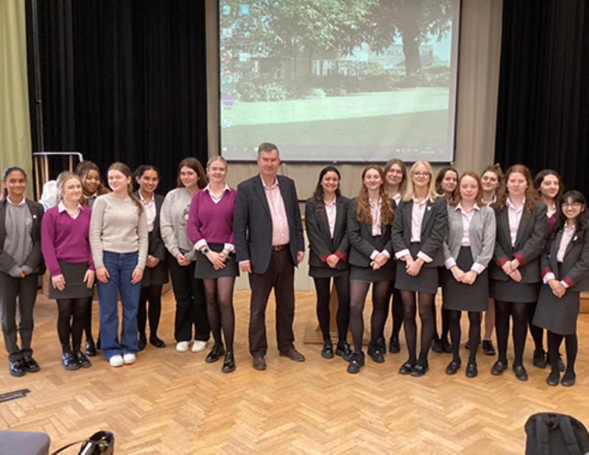 Former Minister visits BGS News Bedford Girls' School